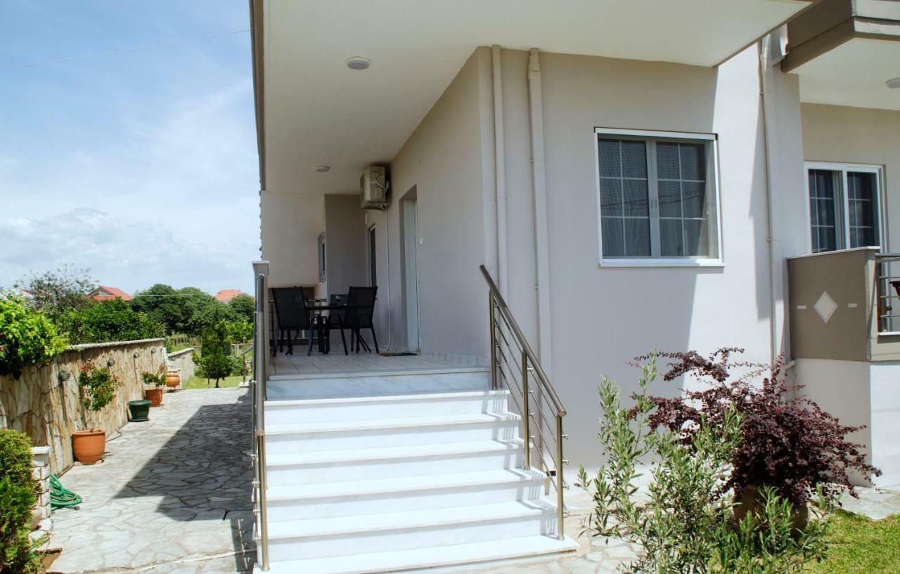 Amalias Place Mytikas  Bagian luar foto