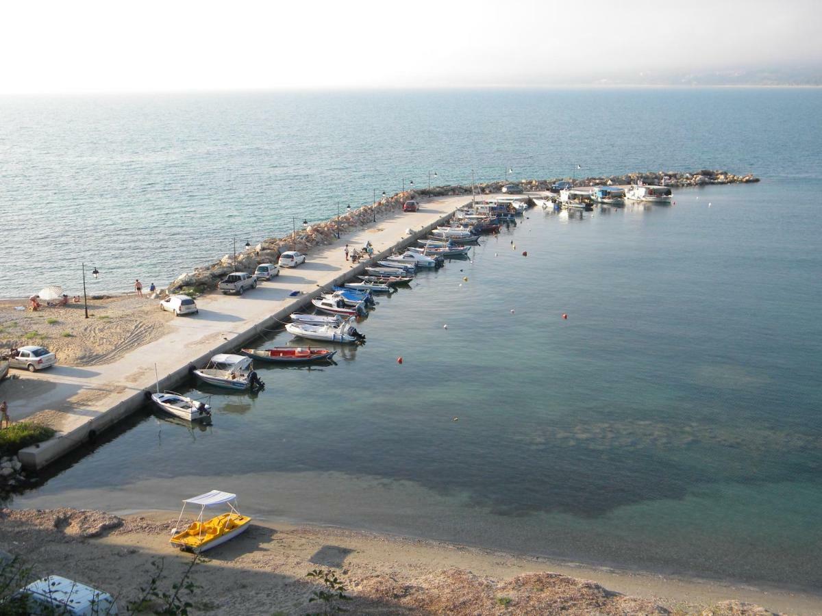 Amalias Place Mytikas  Bagian luar foto