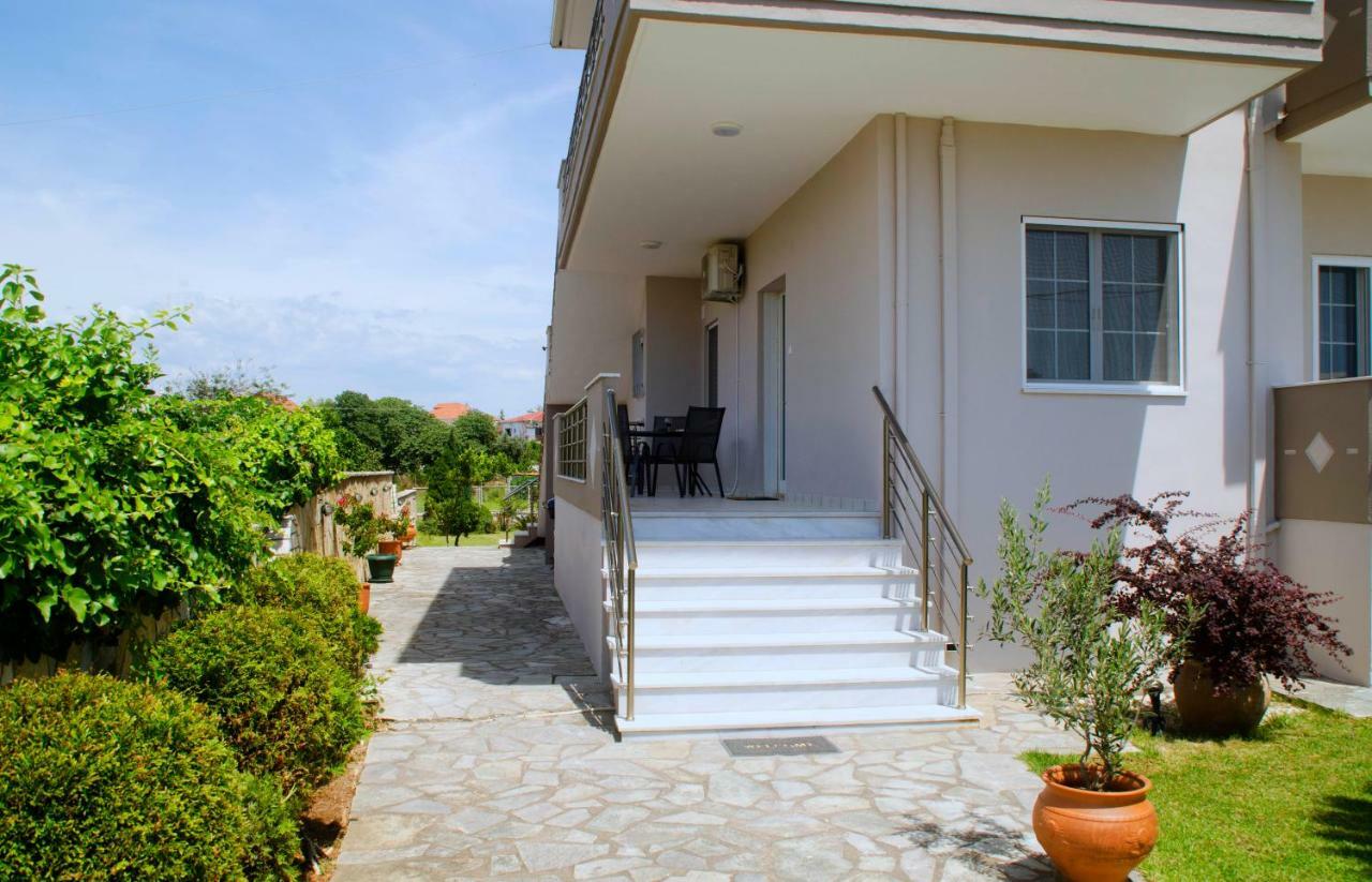 Amalias Place Mytikas  Bagian luar foto